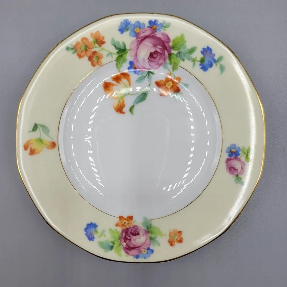 Vtg TK Thuny Czechoslovakia Lexington Floral 4 Dessert Plates Gold Trim 7.5